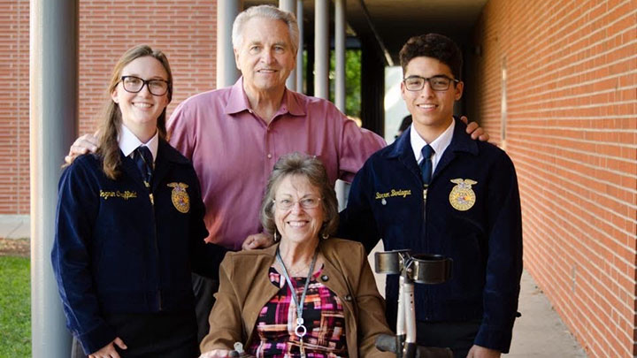 Senator Jim Nielsen, Eileen Robinson and Students